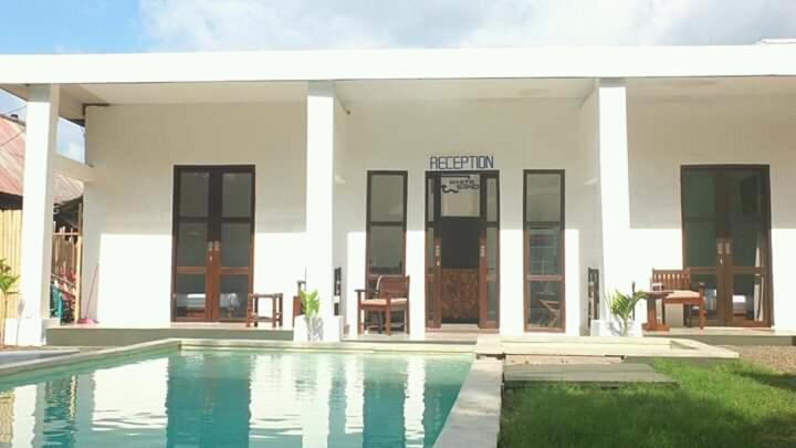 White Sands Resort Gili Trawangan Extérieur photo